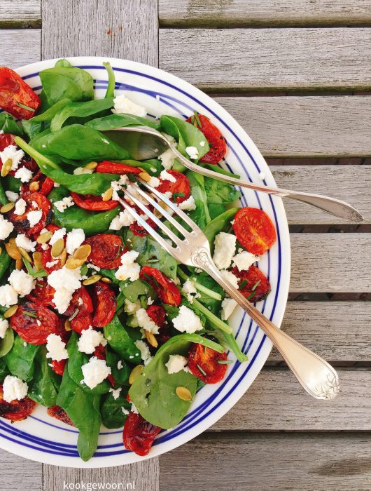 knapperig-spinazie-salade-recept